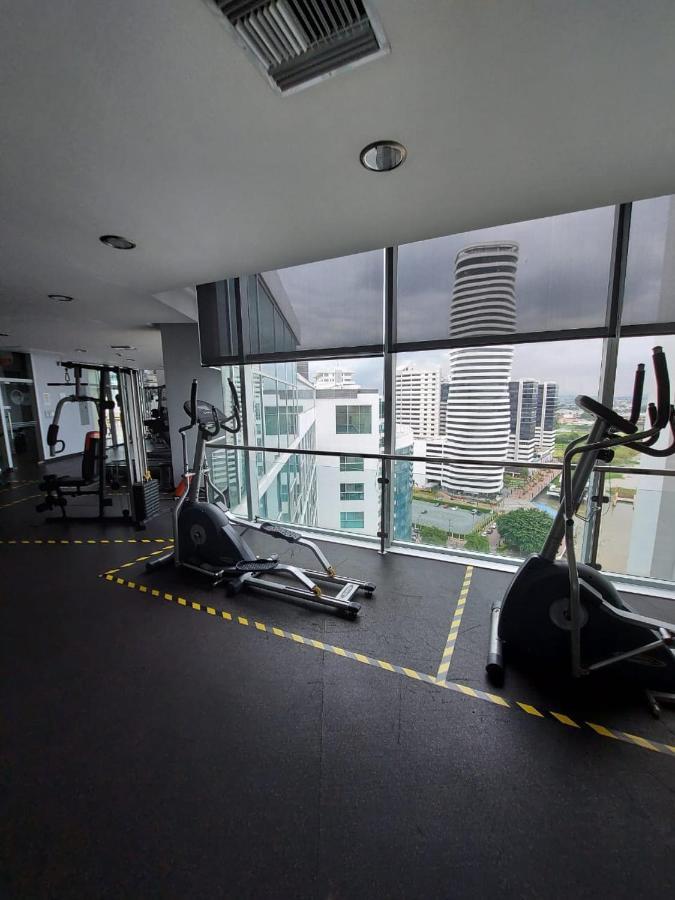 Apartamento Vista Al Rio Puerto Santana Riverfront 1 Guayaquil Zewnętrze zdjęcie