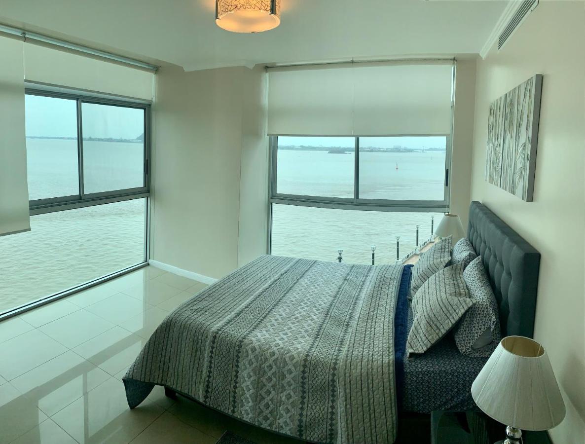Apartamento Vista Al Rio Puerto Santana Riverfront 1 Guayaquil Zewnętrze zdjęcie